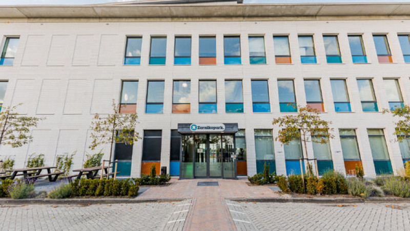 Business Center Zernike Park